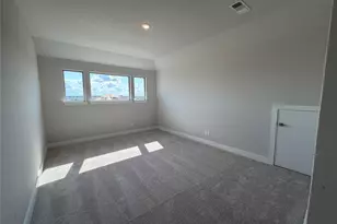 129 Clancy Dr, Liberty Hill, TX 78642 - Photo 17