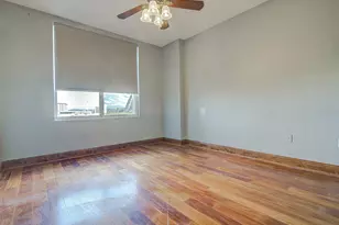54 Rainey St, Austin, TX 78701 - Photo 11