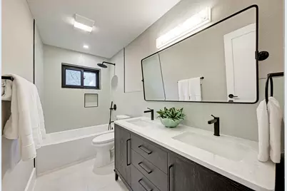 9401 Topridge Drive, Austin, TX 78750 - Photo 31