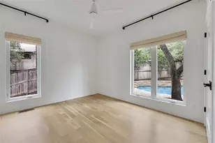5801 Valley Cir, Austin, TX 78731 - Photo 25