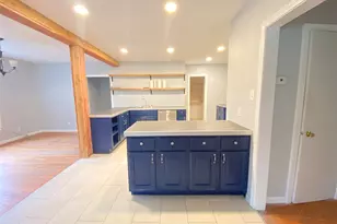 1133 N Avenue C, Elgin, TX 78621 - Photo 3