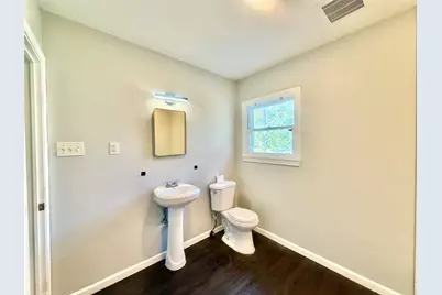 1133 N Avenue C, Elgin, TX 78621 - Photo 7