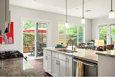 5013 Avenue F #B, Austin, TX 78751 - Photo 7