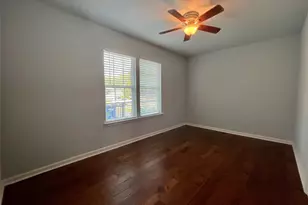 609 W Odell St, Austin, TX 78752 - Photo 5