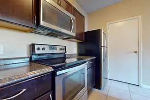 12166 Metric Blvd, Austin, TX 78758 - Photo 15