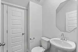 7106 Silver Star Ln, Austin, TX 78744 - Photo 15