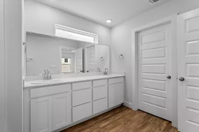 7106 Silver Star Lane, Austin, TX 78744 - Photo 27
