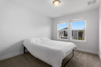 7106 Silver Star Lane, Austin, TX 78744 - Photo 19