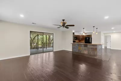 206 Errol Drive, Spicewood, TX 78669 - Photo 9