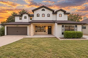 206 Errol Dr, Spicewood, TX 78669 - Photo 1