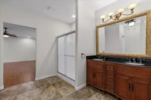 206 Errol Dr, Spicewood, TX 78669 - Photo 15