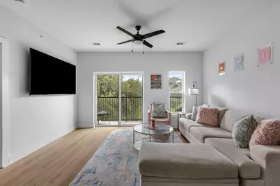 2500 Longview Street #202, Austin, TX 78705 - Photo 9