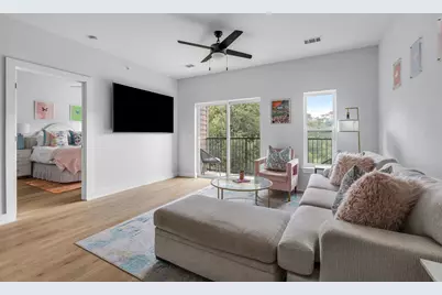 2500 Longview Street #202, Austin, TX 78705 - Photo 7