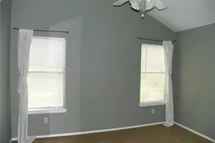 11901 Swearingen Dr, Austin, TX 78758 - Photo 17