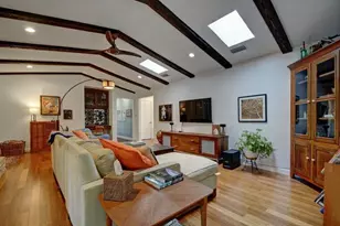 1708 Windoak Dr, Austin, TX 78741 - Photo 1