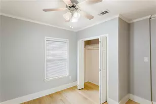 74 Julius St, Austin, TX 78702 - Photo 7