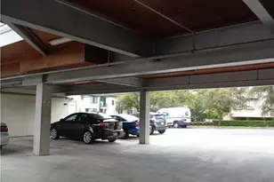 210 E 32nd St, Austin, TX 78705 - Photo 17