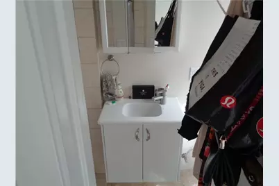 210 E 32nd Street #E, Austin, TX 78705 - Photo 13