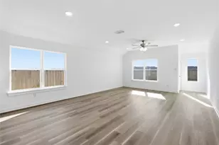 212 Hazy Vw Rd, San Marcos, TX 78666 - Photo 5