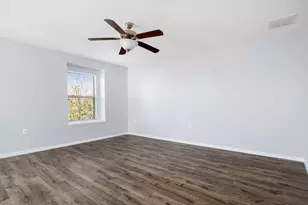 8909 Winter Haven Rd, Austin, TX 78747 - Photo 27