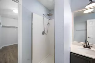 8909 Winter Haven Rd, Austin, TX 78747 - Photo 31