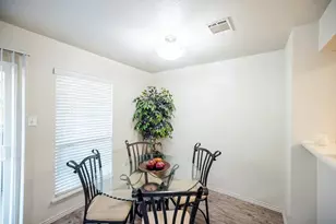 10401 N Lamar Blvd, Austin, TX 78753 - Photo 11