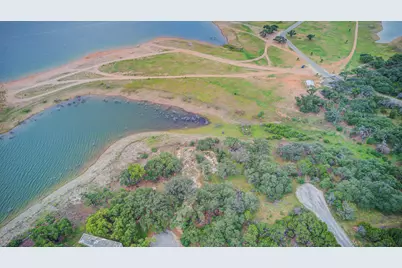 2702 Cornell Cove, Lago Vista, TX 78645 - Photo 21