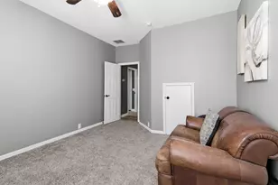2157 Paradise Ridge Dr, Round Rock, TX 78665 - Photo 23