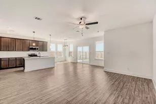 151 Sincere Dr, Kyle, TX 78640 - Photo 7