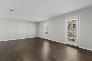 1125 Highknoll Ln, Georgetown, TX 78628 - Photo 15