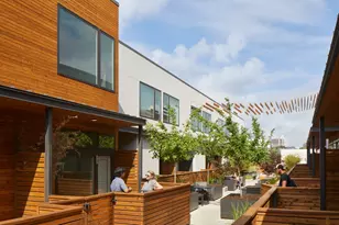 2002 E 7th St, Austin, TX 78702 - Photo 17