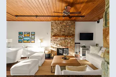 1111 W 12th Street #107, Austin, TX 78703 - Photo 11