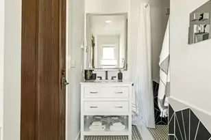 1111 W 12th St, Austin, TX 78703 - Photo 21