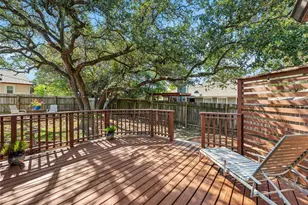 12904 Garfield Ln, Austin, TX 78727 - Photo 33
