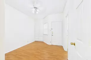 2604 Salado St, Austin, TX 78705 - Photo 7