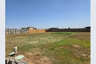 166 Brown Pelican Drive, Del Valle, TX 78617 - Photo 3