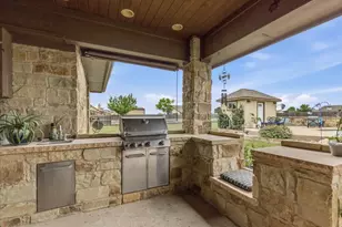 104 W Vienna Dr, Hutto, TX 78634 - Photo 25