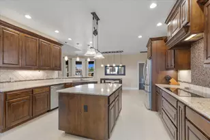 104 W Vienna Dr, Hutto, TX 78634 - Photo 9