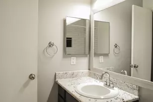 11901 Swearingen Dr, Austin, TX 78758 - Photo 15