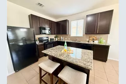 9009 Tall Sky Trace, Austin, TX 78724 - Photo 9