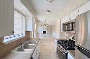 101 Clearday Dr, Austin, TX 78745 - Photo 11