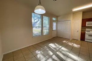 251 Utterback, Kyle, TX 78640 - Photo 11