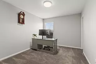 4108 Meadow Bluff Way, Round Rock, TX 78665 - Photo 21