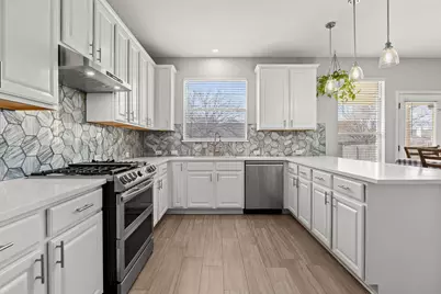 4108 Meadow Bluff Way, Round Rock, TX 78665 - Photo 11