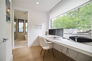 2003 Melridge Pl, Austin, TX 78704 - Photo 15