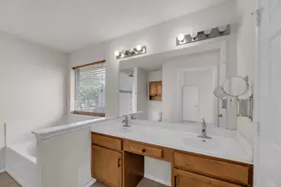 2317 Chestnut Path, Round Rock, TX 78664 - Photo 9