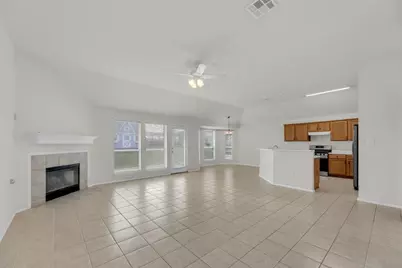 2317 Chestnut Path, Round Rock, TX 78664 - Photo 5