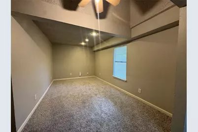 5007 Heflin Lane, Austin, TX 78721 - Photo 5