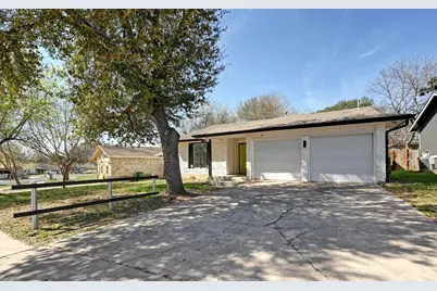 5545 Pine Place, Austin, TX 78744 - Photo 3