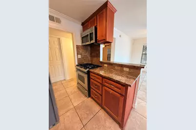 407 E 45th Street #104, Austin, TX 78751 - Photo 7